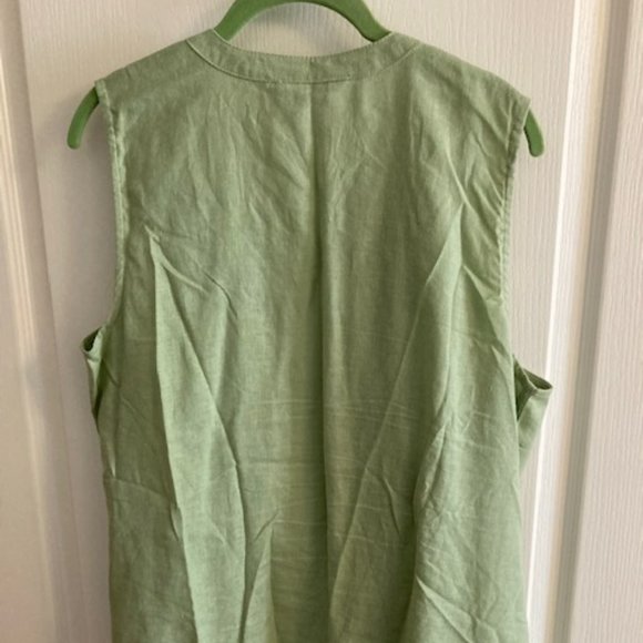 vest - Picture 3 of 5